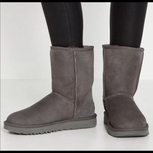 Gray UGG boots, size 6